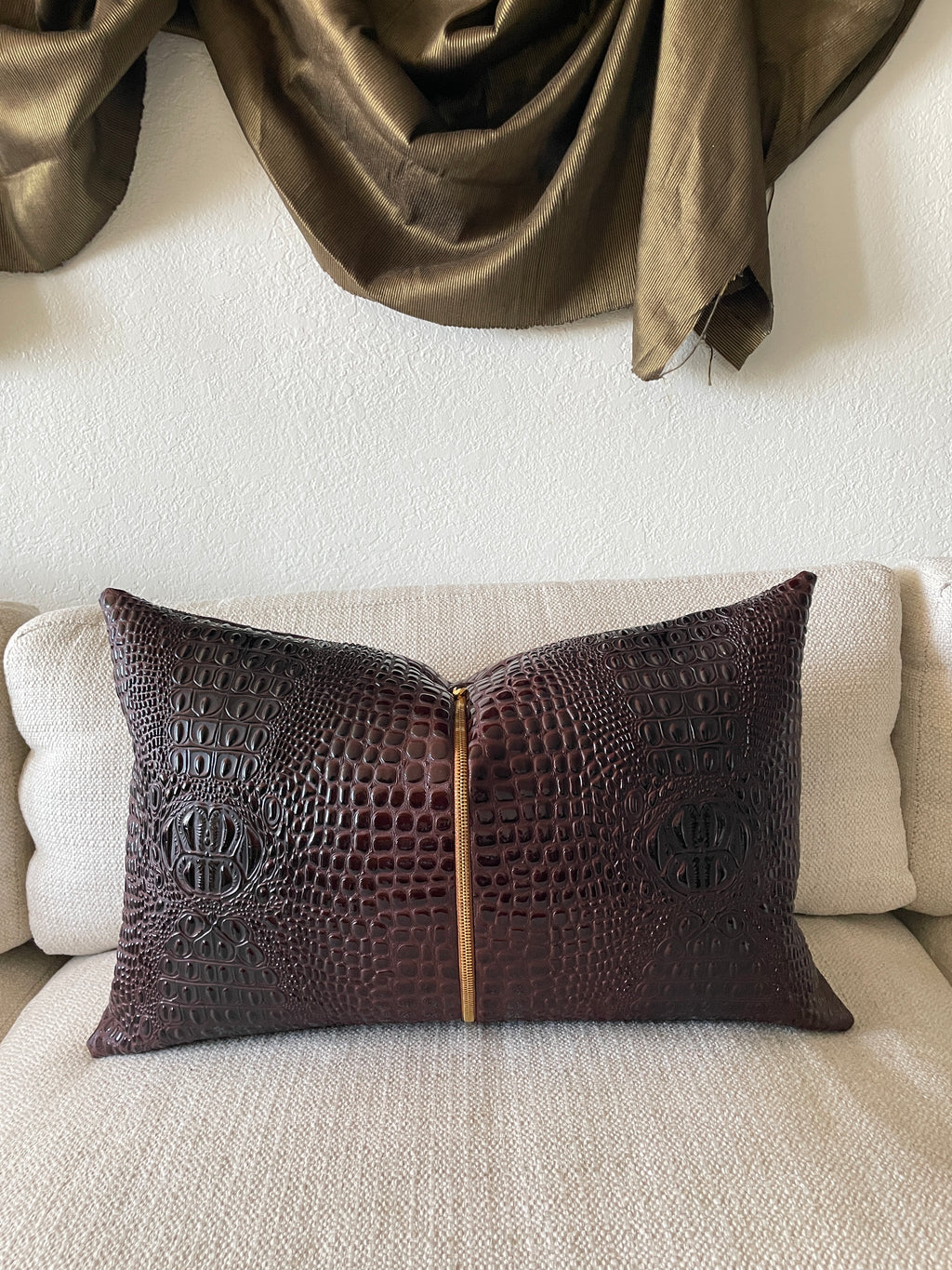 Oxblood Noir Lumbar